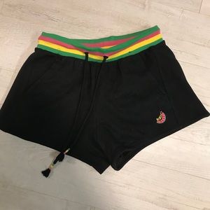 Y&R HIGH WAISTED SHORTS